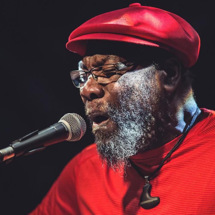 Clinton Fearon solo @ Arles