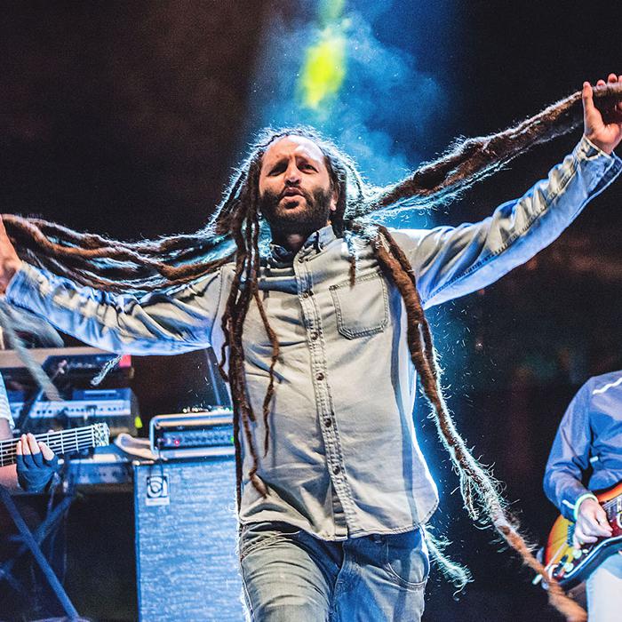 Alborosie Jahneration & Massilia @Vaison