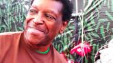Rencontre avec Wee Pow Stone Love