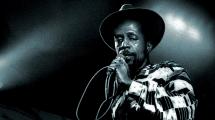 King Jammy présente Gregory Isaacs en duo avec de grands noms
