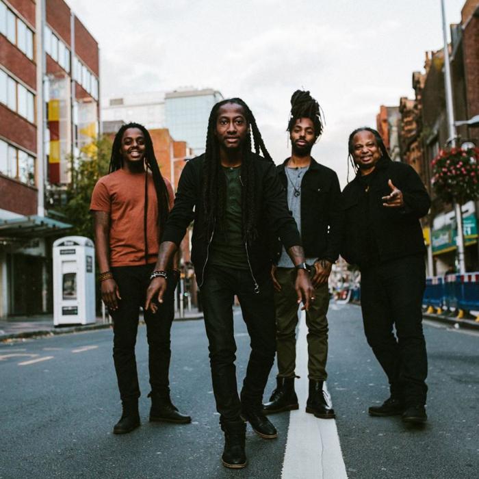 New Kingston : 'Stereotypes' le clip