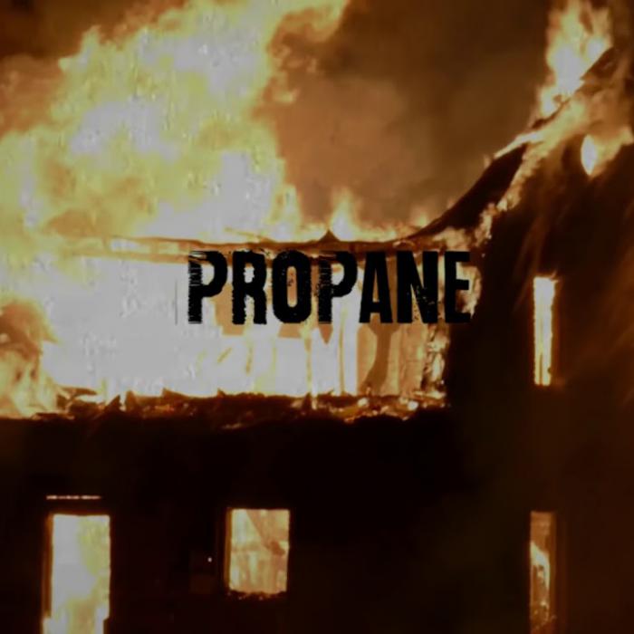 Tommy Lee Sparta & Bakersteez : 'Propane' le clip