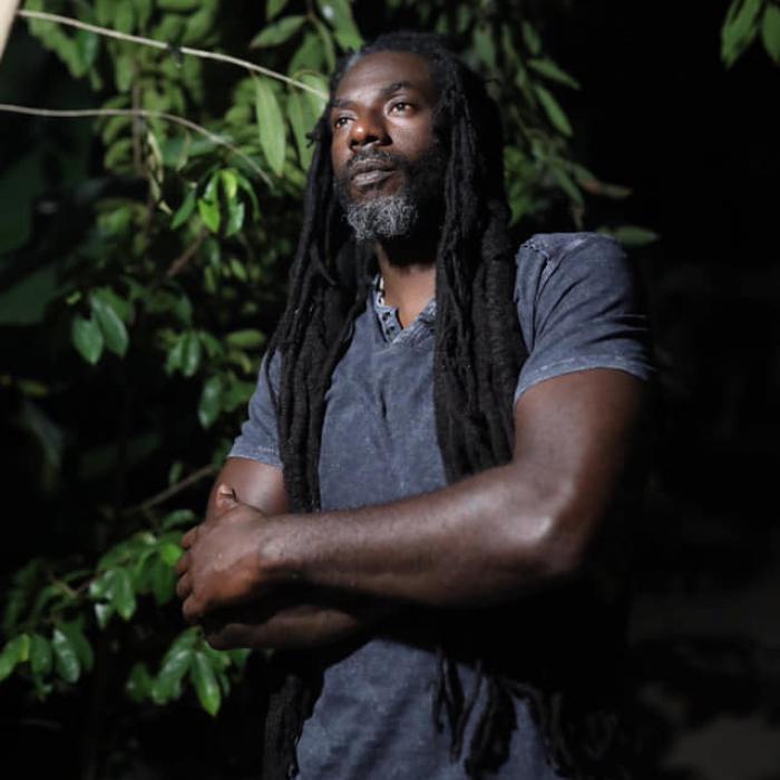 Buju montera sur scène le 16 mars