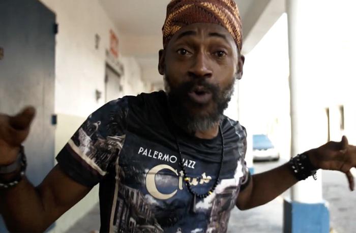 Lutan Fyah : 'Giggling' le clip