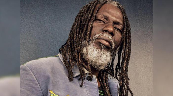 Tiken Jah Fakoly s'exprime contre les 'pouvoiristes'