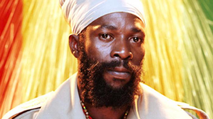 Capleton & Krak In Dub sur The Raised Riddim