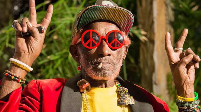 Lee Perry parvient à rejoindre la Jamaïque