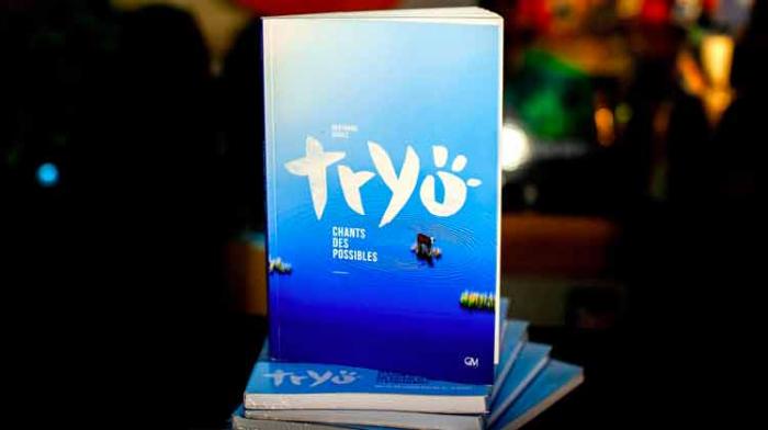 Tryo, Chants des possibles : un livre sur l'histoire du groupe