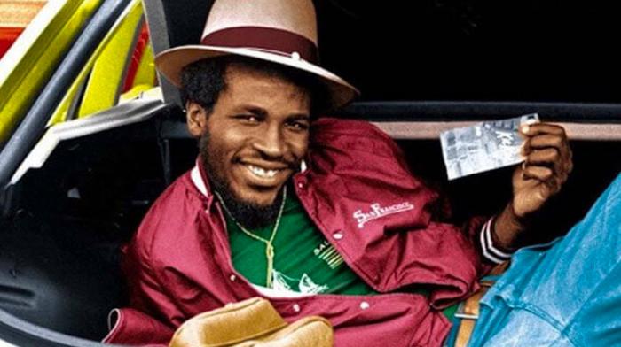 Eek A Mouse : rencontre avec le géant jamaïcain 