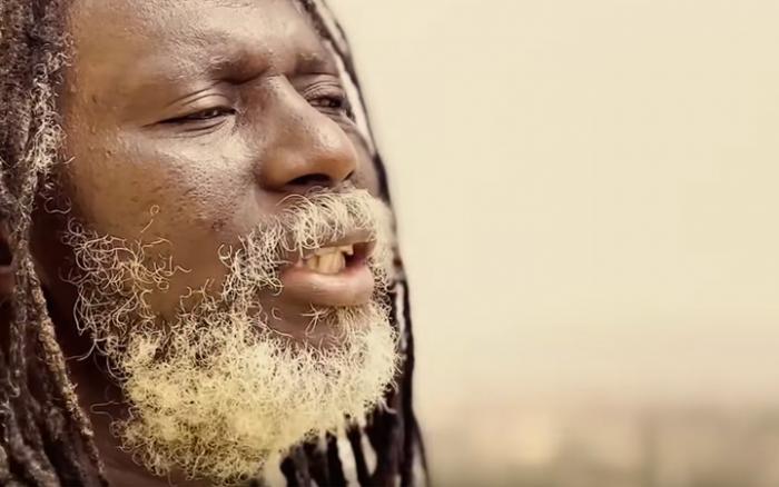 'Où est-ce que tu vas ?' Tiken Jah Fakoly lance un appel au don