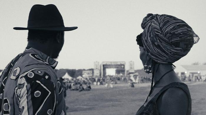 Cheik Ibra Fam et Mo'Kalamity sur 'Diom Gnakou Fi' 