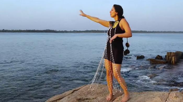 Kubix feat. Mirna & Rev. Tishion : 'About My World' le clip