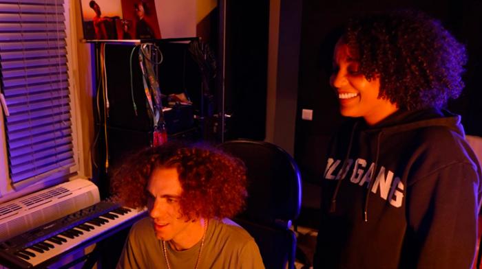 En studio avec Blaiz Fayah & Andreia pour 'Alegria'