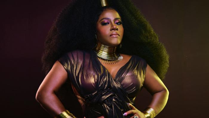 Etana revient avec 'Kiss of Judas'