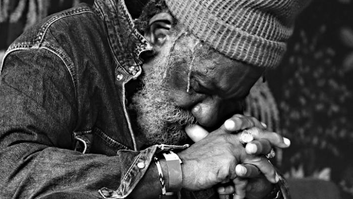 Winston McAnuff sort un nouveau single : 'Bubble'