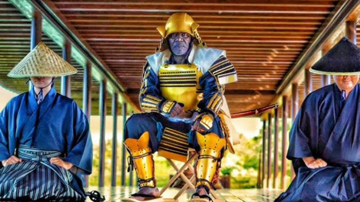 Alpha Blondy clippe 'Black Samouraï' 30 ans après sa sortie !