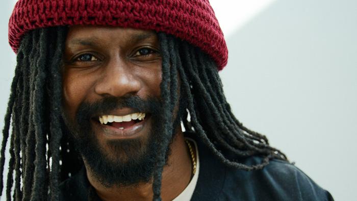 Runkus livre 'Supernova' : un album avec Sean Paul et Peter Tosh