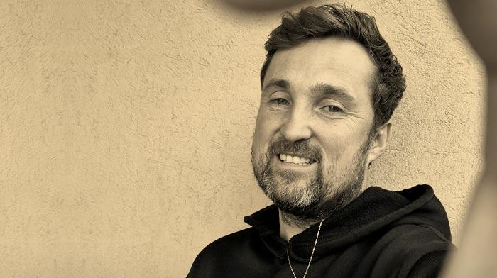 Auba de retour avec 'L'Amour', 1er extrait du nouvel album
